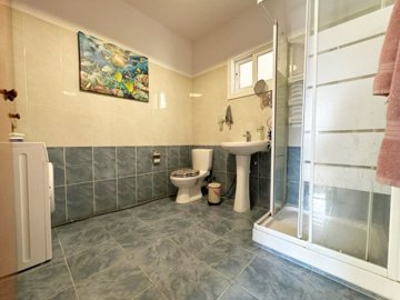 Apartment For Sale  in  Larnaka - Chrysopolitissa