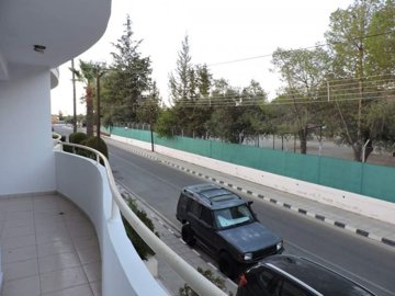 Apartment For Sale  in  Mosfiloti
