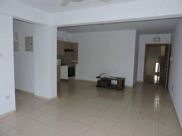Apartment For Sale  in  Mosfiloti