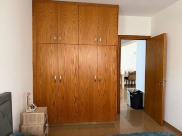 Apartment For Rent  in  Select Location