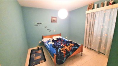 Apartment For Sale  in  Chloraka