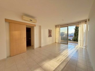Apartment For Sale  in  Sotiros