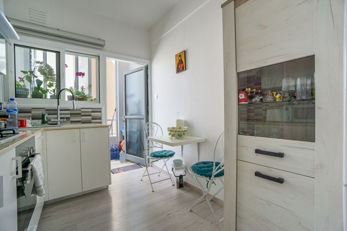 Image No.8-2 Bed Apartment for sale