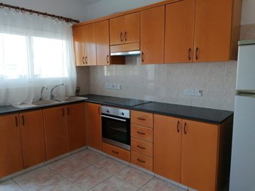 Apartment For Sale  in  Mesa Yitonia