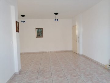 Apartment For Sale  in  Mesa Yitonia