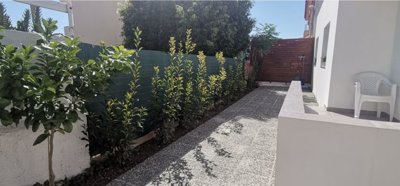Bungalow For Sale  in  Livadia
