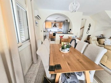 Detached Villa For Sale  in  Tala - Kamares