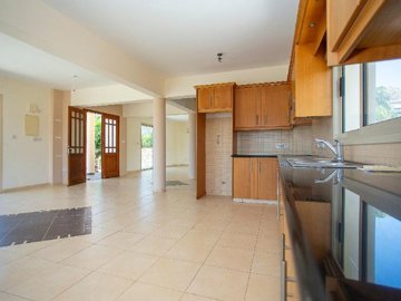 House - Argaka, Paphos