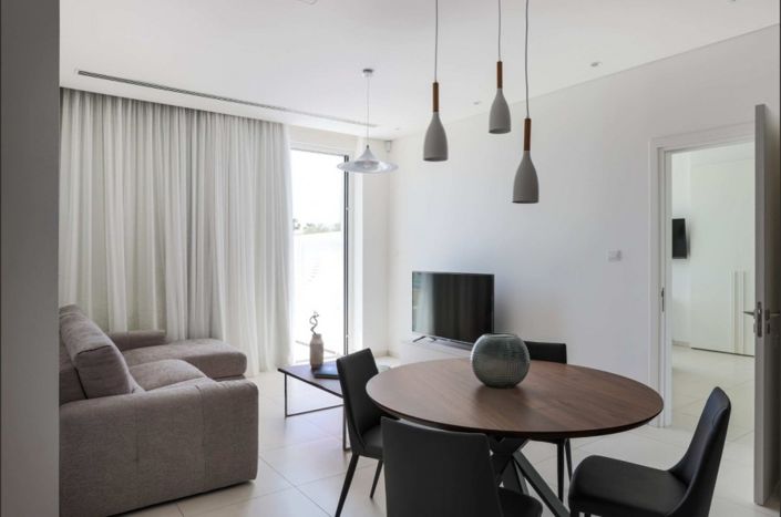 Image No.9-2 Bed Apartment for sale
