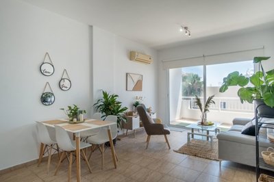 Apartment For Sale  in  Geroskipou