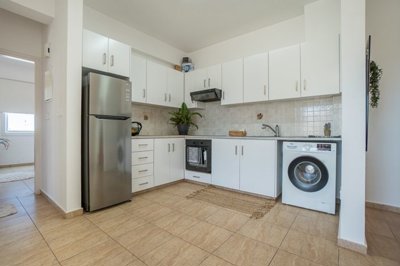 Apartment For Sale  in  Geroskipou