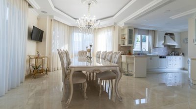 Detached Villa For Sale  in  Pyrgos