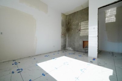 Apartment For Sale  in  Livadia