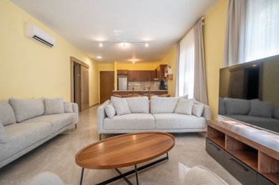 Ground Floor Apartment For Rent  in  Kato Paphos
