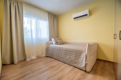 Ground Floor Apartment For Rent  in  Kato Paphos