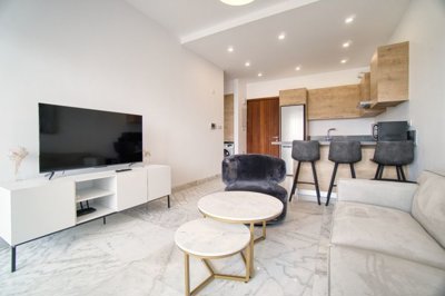 Apartment For Rent  in  Paphos Town