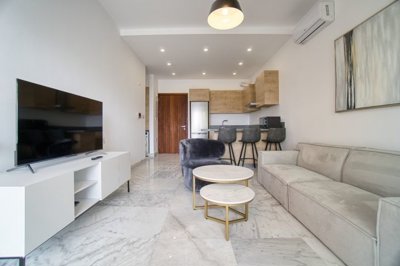 Apartment For Rent  in  Paphos Town