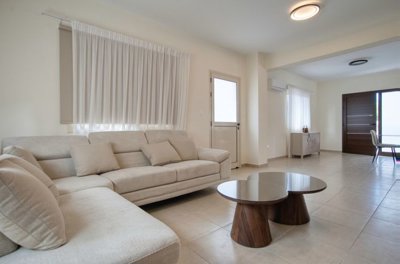 Detached Villa For Sale  in  Kissonerga
