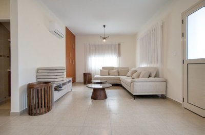 Detached Villa For Sale  in  Kissonerga
