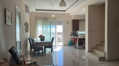 Detached Villa For Sale  in  Konia