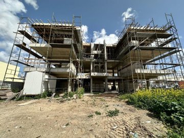 Apartment For Sale  in  Kato Paphos - Universal