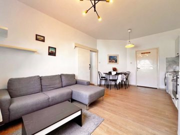 Apartment For Sale  in  Pervolia