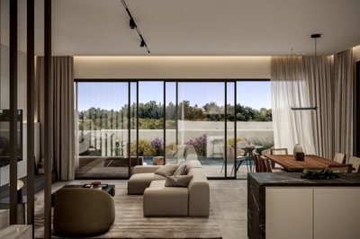 Detached Villa For Sale  in  Livadia