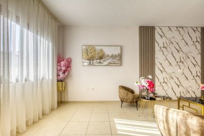 Town House For Sale  in  Liopetri