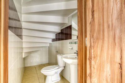 Town House For Sale  in  Liopetri