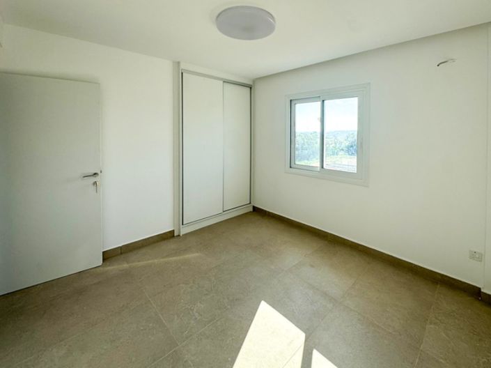 Image No.4-Appartement de 3 chambres à vendre