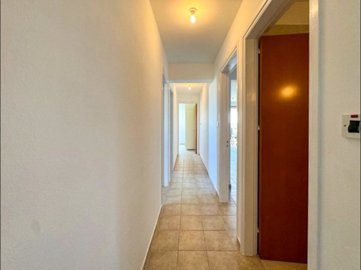 Apartment For Sale  in  Dherynia