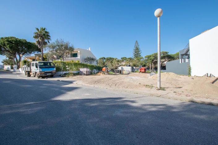 Image No.2-Terrain à vendre à Loule