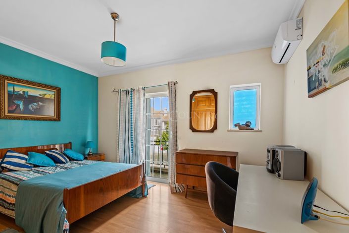 Image No.11-3 Bed Semi-Detached for sale