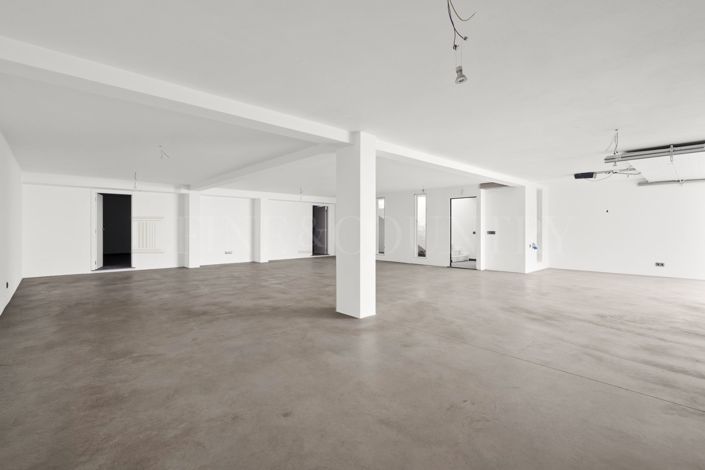 Image No.34-3 Bed Property for sale