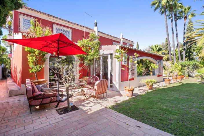 Image No.54-6 Bed Property for sale