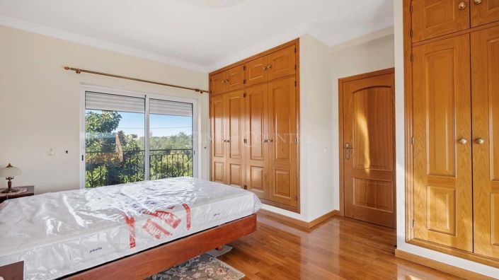 Image No.21-3 Bed Property for sale