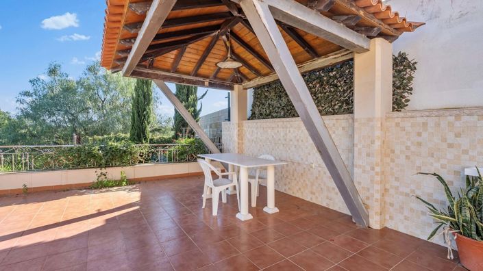 Image No.32-3 Bed Property for sale