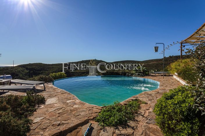 Image No.25-4 Bed Property for sale