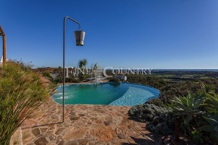 Image No.6-4 Bed Property for sale