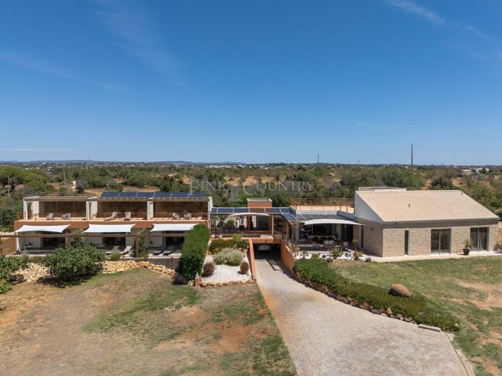 Image No.5-5 Bed Villa for sale