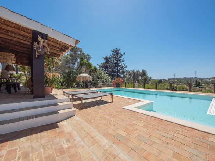 Image No.46-4 Bed Property for sale