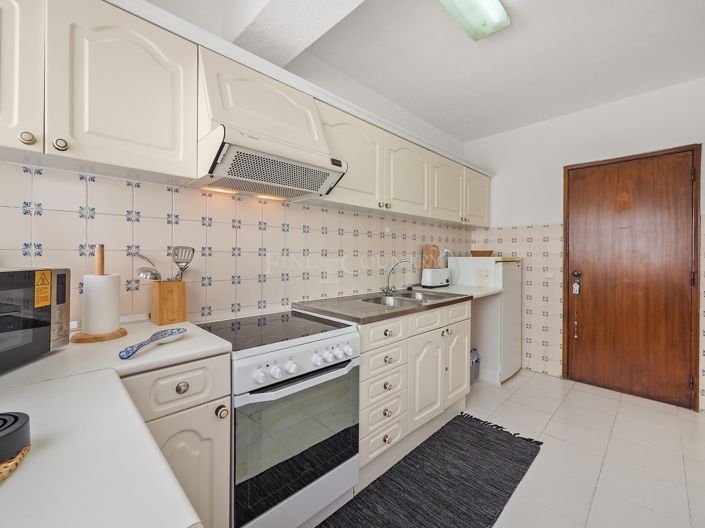 Image No.10-1 Bed Apartment for sale