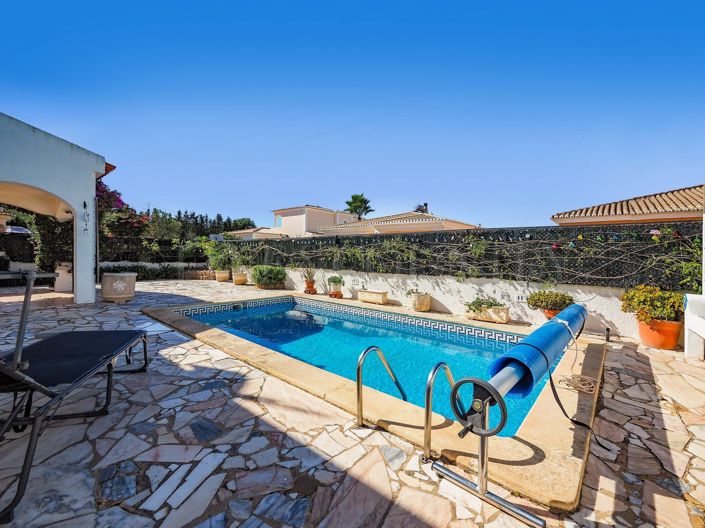 Image No.45-5 Bed Property for sale