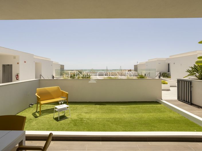 Image No.16-2 Bed Apartment for sale