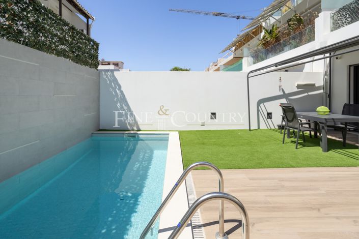 Image No.8-3 Bed Townhouse for sale