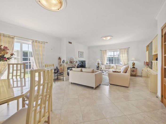 Image No.5-Propriété de 4 chambres à vendre à Carvoeiro