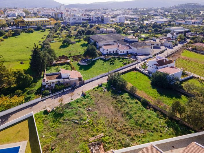 Image No.8-4 Bed Plot for sale