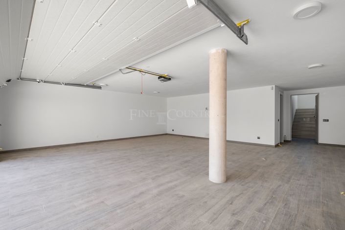 Image No.47-4 Bed Semi-Detached for sale