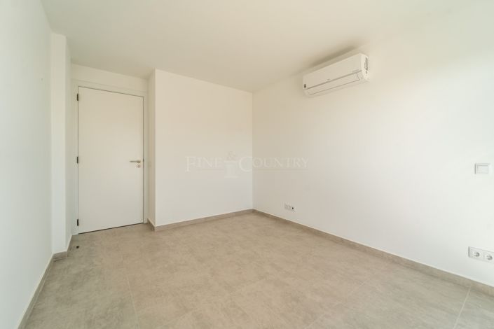 Image No.15-4 Bed Penthouse for sale