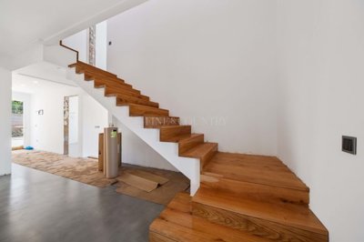 2104-310393-14d4e763c151089fe37f379b2f9be1ace